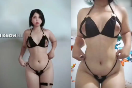 Bạn gái diện đồ gợi cảm khiến anh mê mẩn